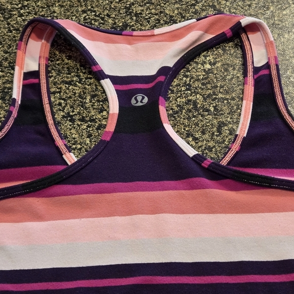 RARE Lululemon Cool Racerback Tank Striped Rib Paris Pink (2012 Release) size XS - Picture 7 of 9